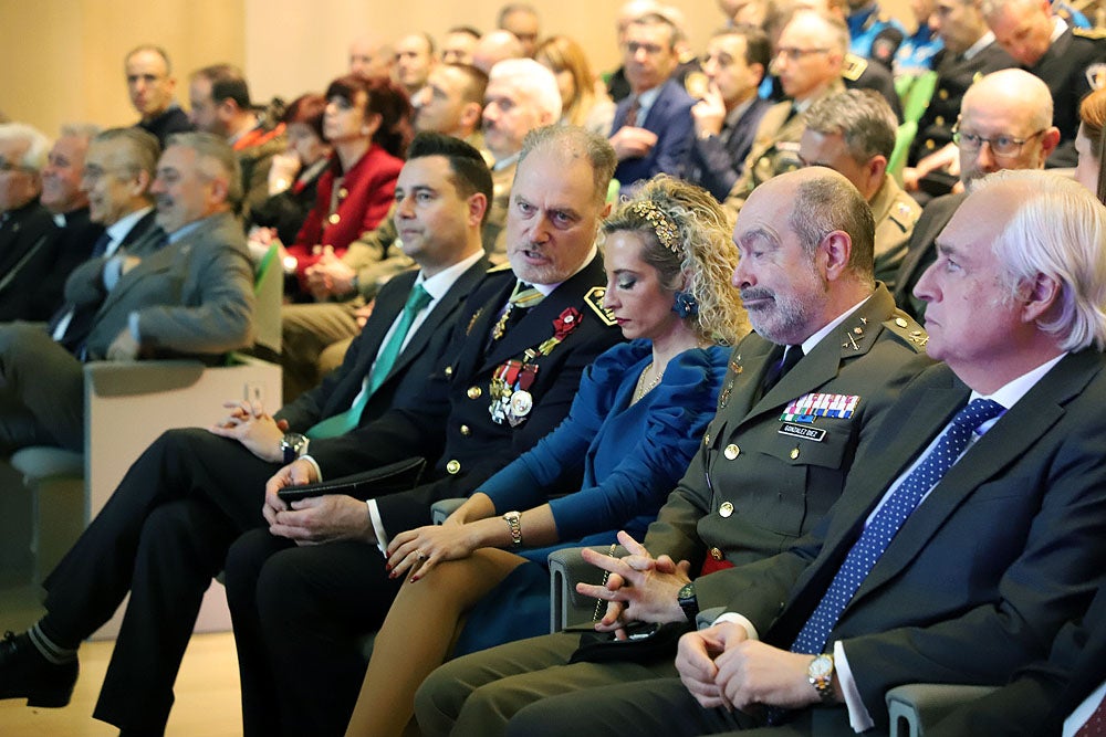 Fotos: La Policía Local de Burgos entrega distinciones y reconocimientos por el Patrón de 2023