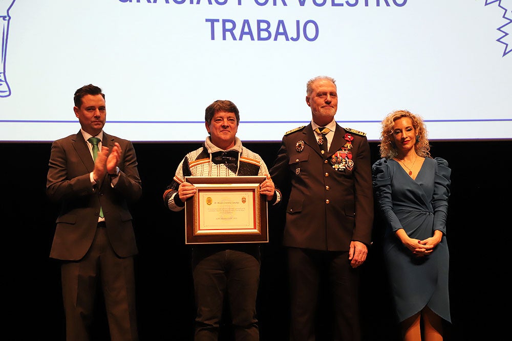 Fotos: La Policía Local de Burgos entrega distinciones y reconocimientos por el Patrón de 2023