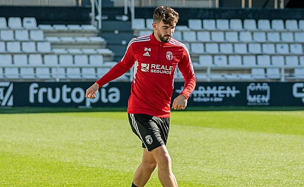 Javi Pérez vuelve a lesionarse en la recta final de su recuperación