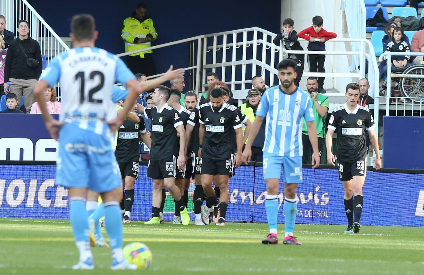 Imágenes del empate entre el Málaga CF y el Burgos CF disputado en La Rosaleda