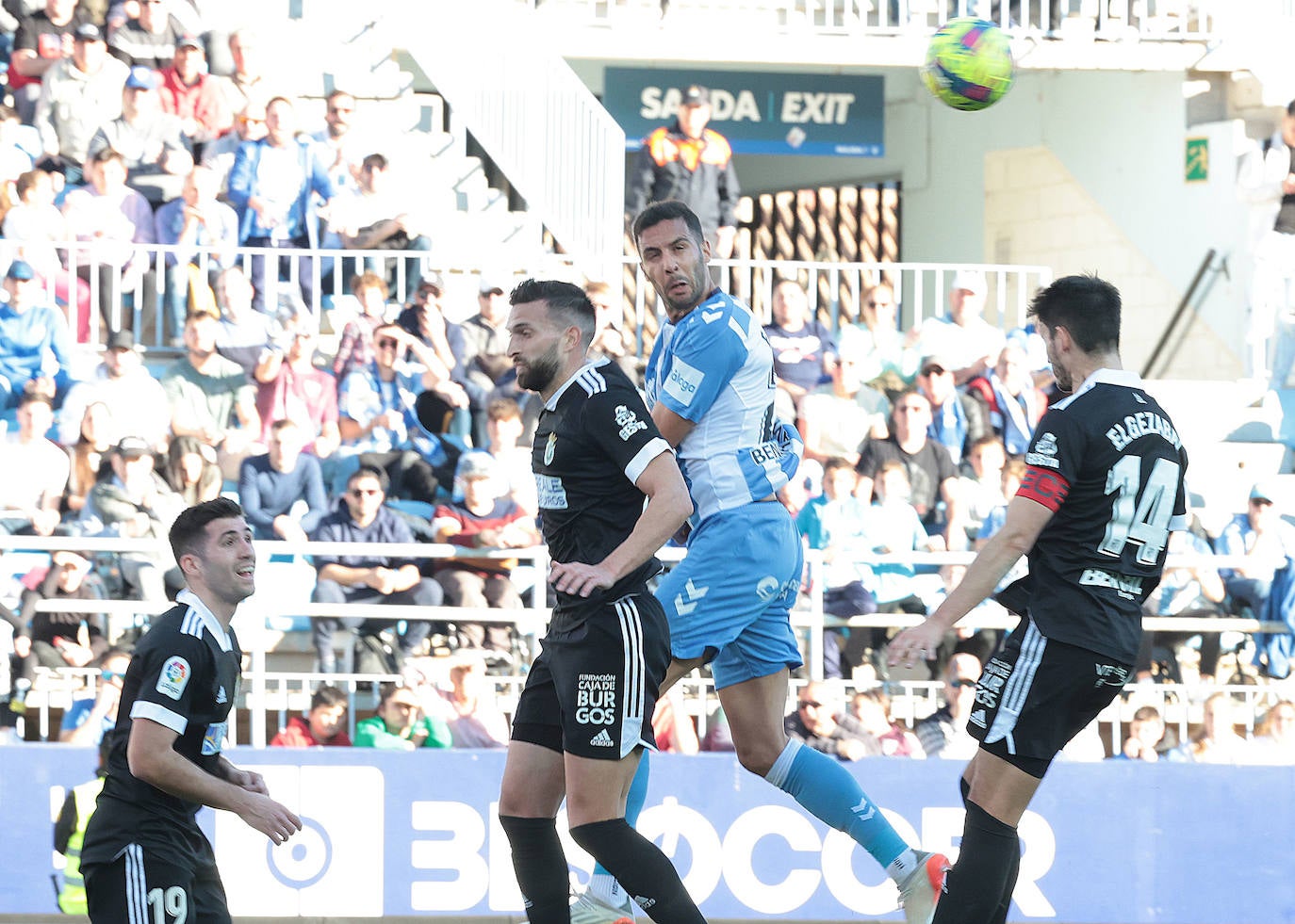 Imágenes del empate entre el Málaga CF y el Burgos CF disputado en La Rosaleda