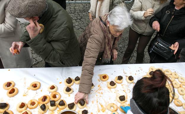 Galería. Los burgaleses celebran San Lesmes.