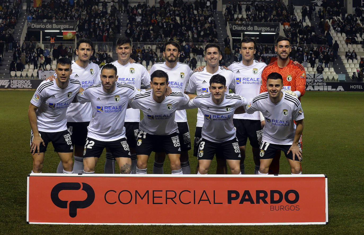 Imágenes del empate entre el Burgos CF y la UD Las Palmas este lunes en El Plantío