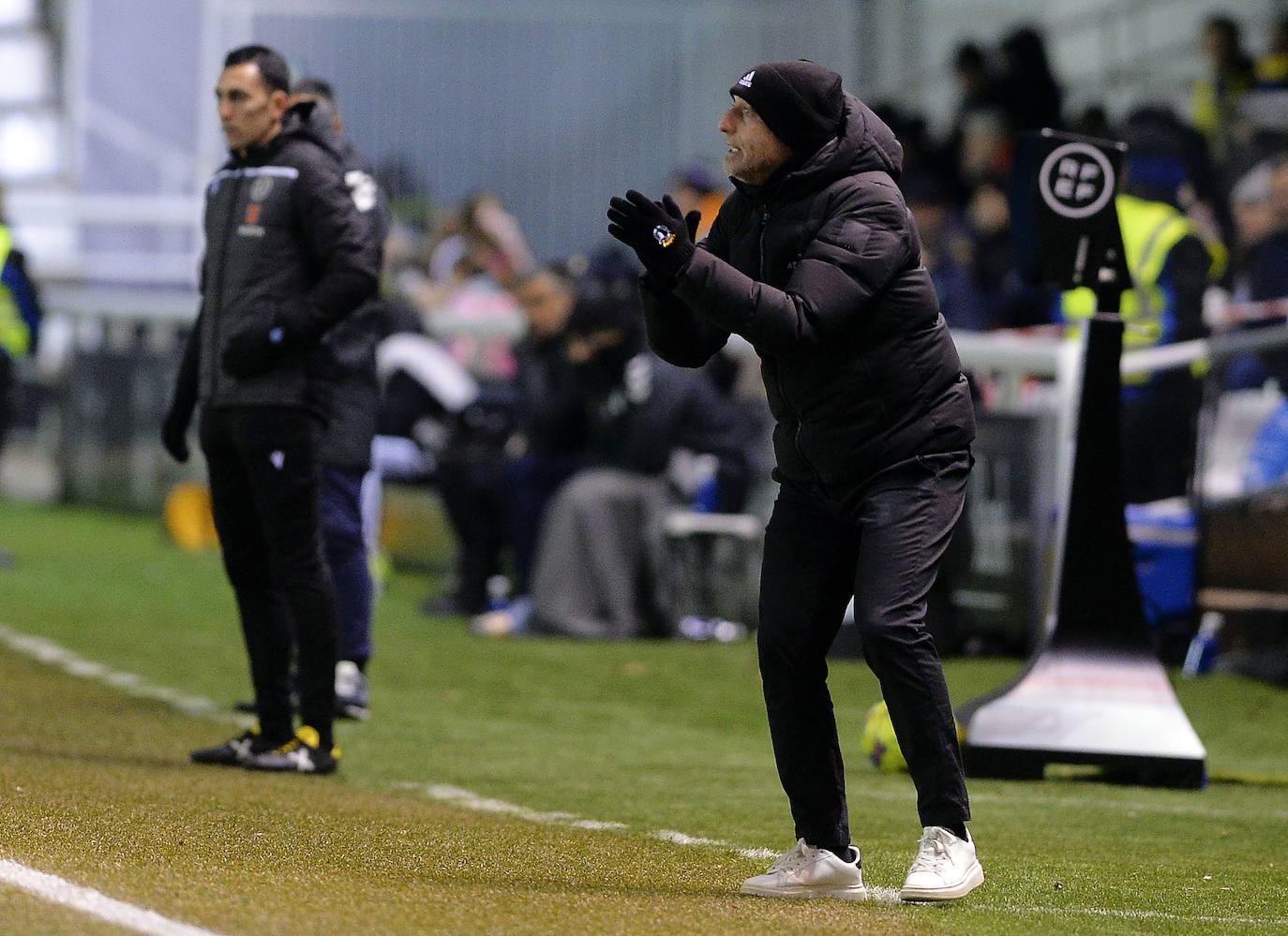 Imágenes del empate entre el Burgos CF y la UD Las Palmas este lunes en El Plantío