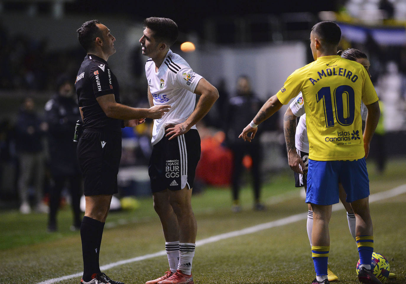 Imágenes del empate entre el Burgos CF y la UD Las Palmas este lunes en El Plantío