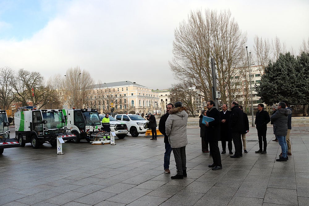 Fotos: Llegan a Burgos los nuevos vehículos para la recogida de basuras y la limpieza viaria