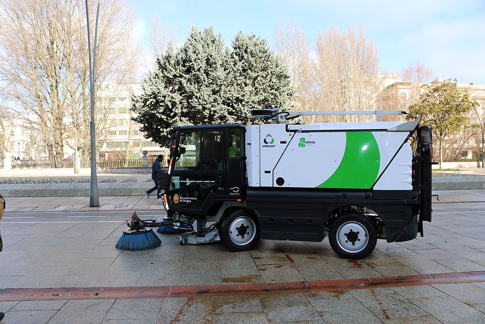 Fotos: Llegan a Burgos los nuevos vehículos para la recogida de basuras y la limpieza viaria