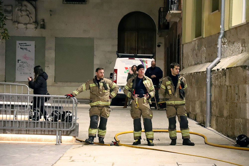 Fotos: Burgos quema la sardina para despedir al Carnaval 2023