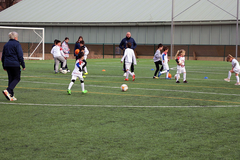 Fotos: Equipo de Burgos de la escuela de deporte inclusivo de Castilla y León