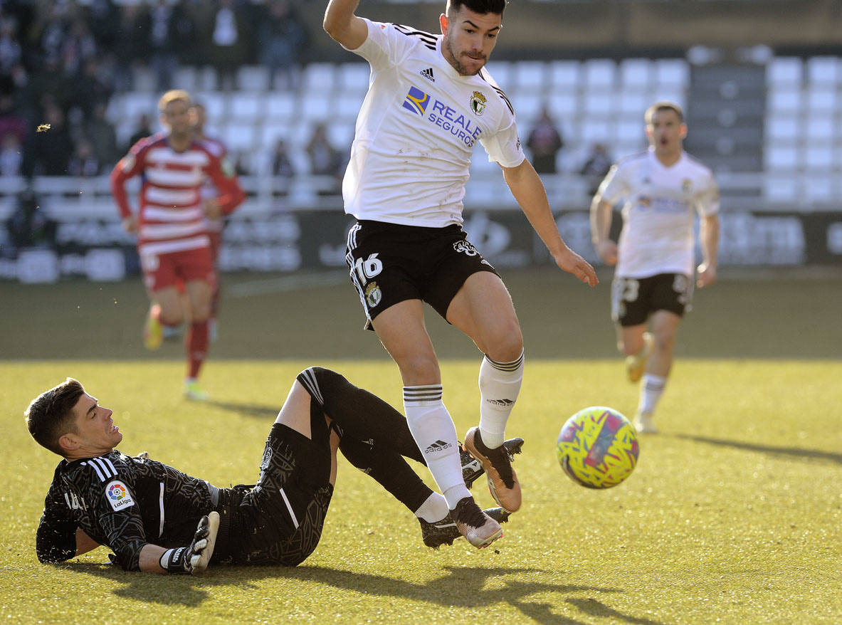 Imágenes de la derrota del Burgos CF ante el Granada CF este sábado en El Plantío