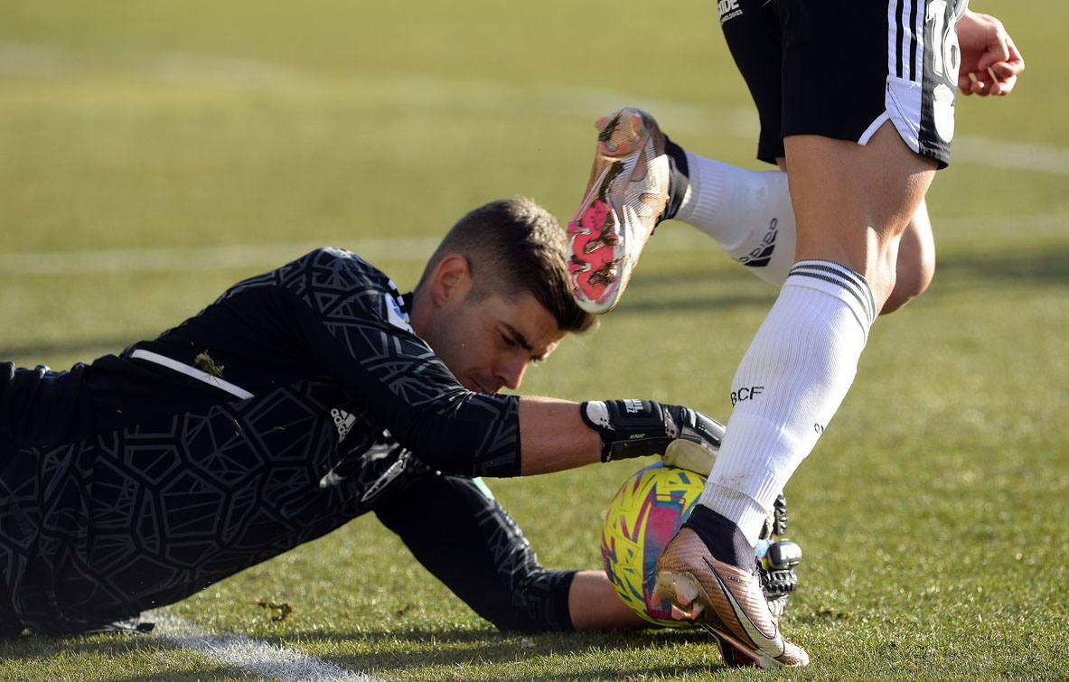 Imágenes de la derrota del Burgos CF ante el Granada CF este sábado en El Plantío