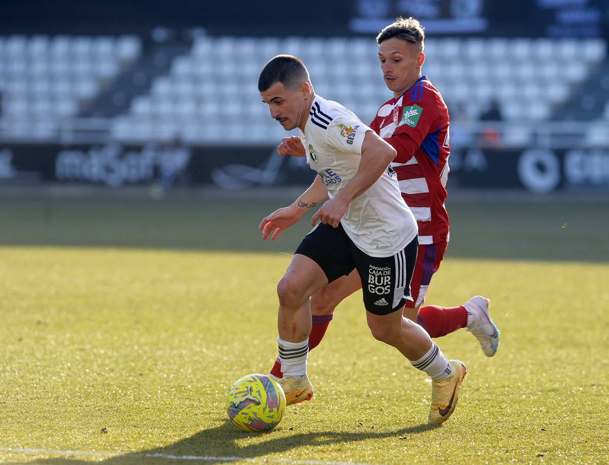 Imágenes de la derrota del Burgos CF ante el Granada CF este sábado en El Plantío