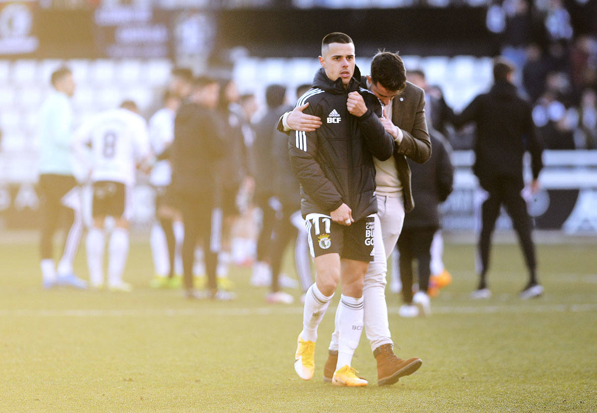 Imágenes de la derrota del Burgos CF ante el Granada CF este sábado en El Plantío