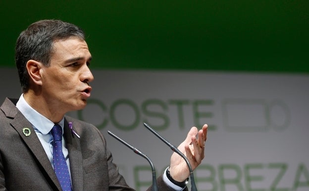 El presidente del Gobierno, Pedro Sánchez, en la presentación del estudio 'El coste de la pobreza infantil en España'.