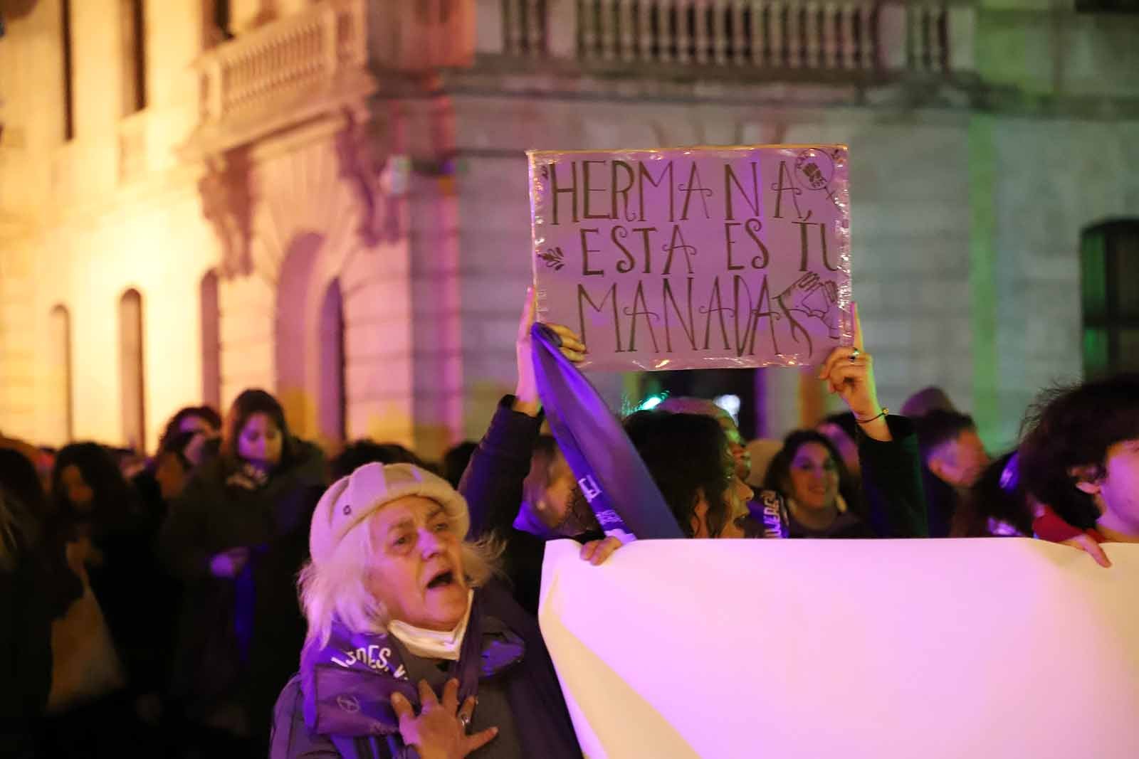 Fotos: El feminismo se echa a las calles de Burgos