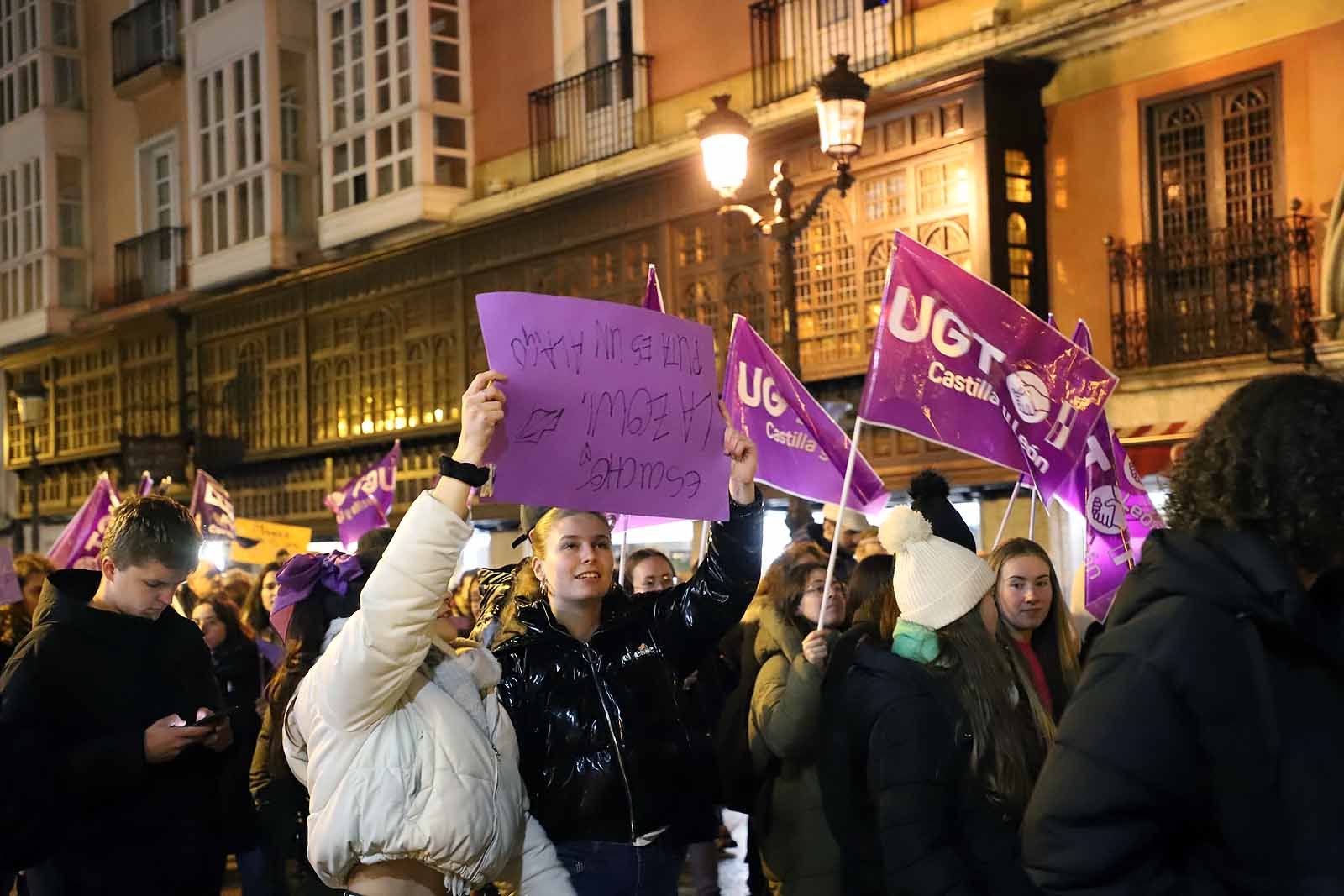 Fotos: El feminismo se echa a las calles de Burgos