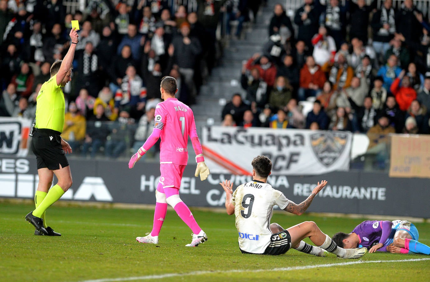 La victoria del Burgos CF en el derbi castellano, en imágenes