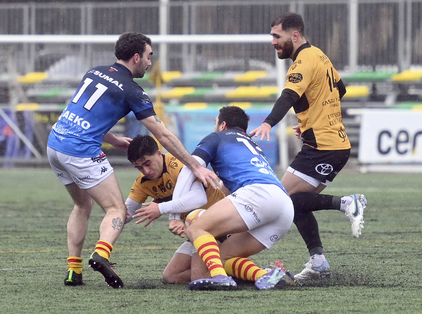 La victoria de Aparejadores Rugby Club ante la Santboiana, en imágenes