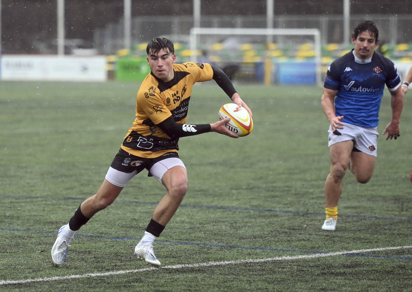 La victoria de Aparejadores Rugby Club ante la Santboiana, en imágenes