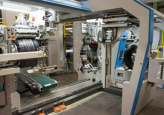 Interior de la fábrica de Bridgestone en Burgos.