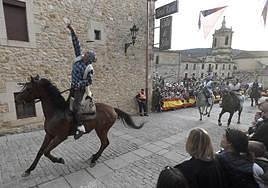 Ceintos de personas han acudido a Silos.