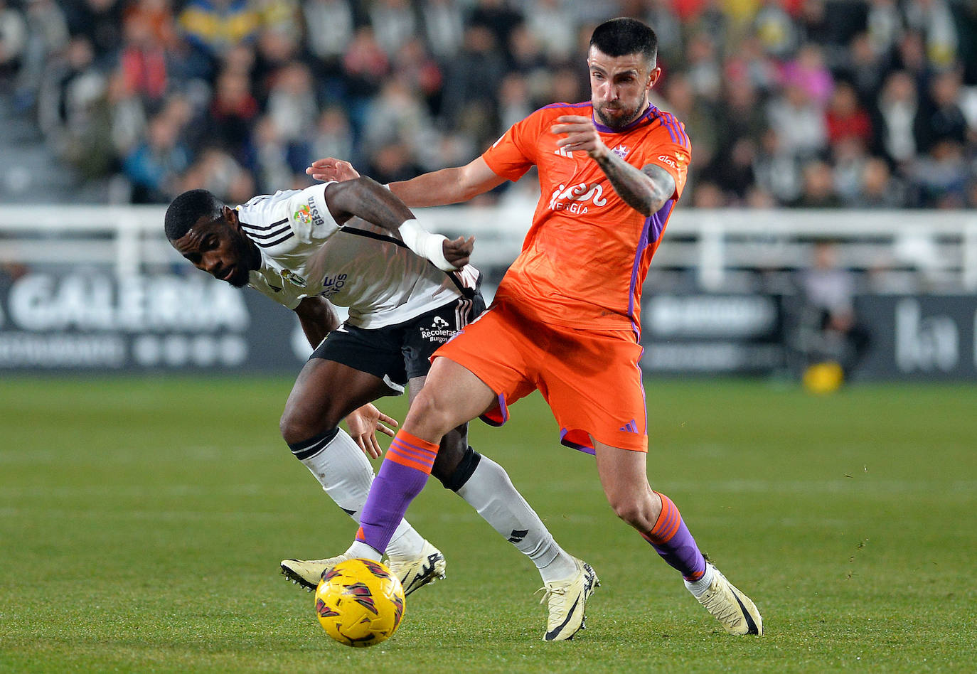 El partido Burgos CF-Albacete, en imágenes