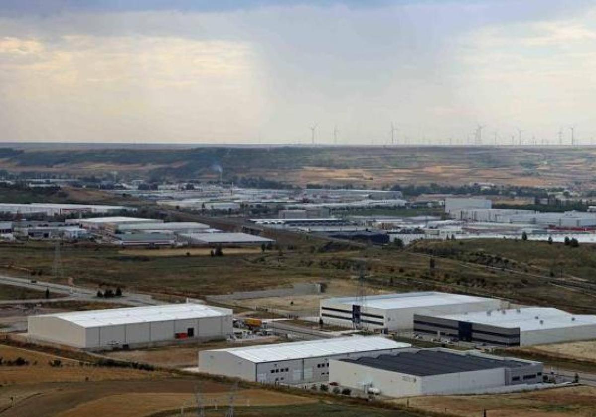 Vistas del polígono industrial de Villalonquéjar.