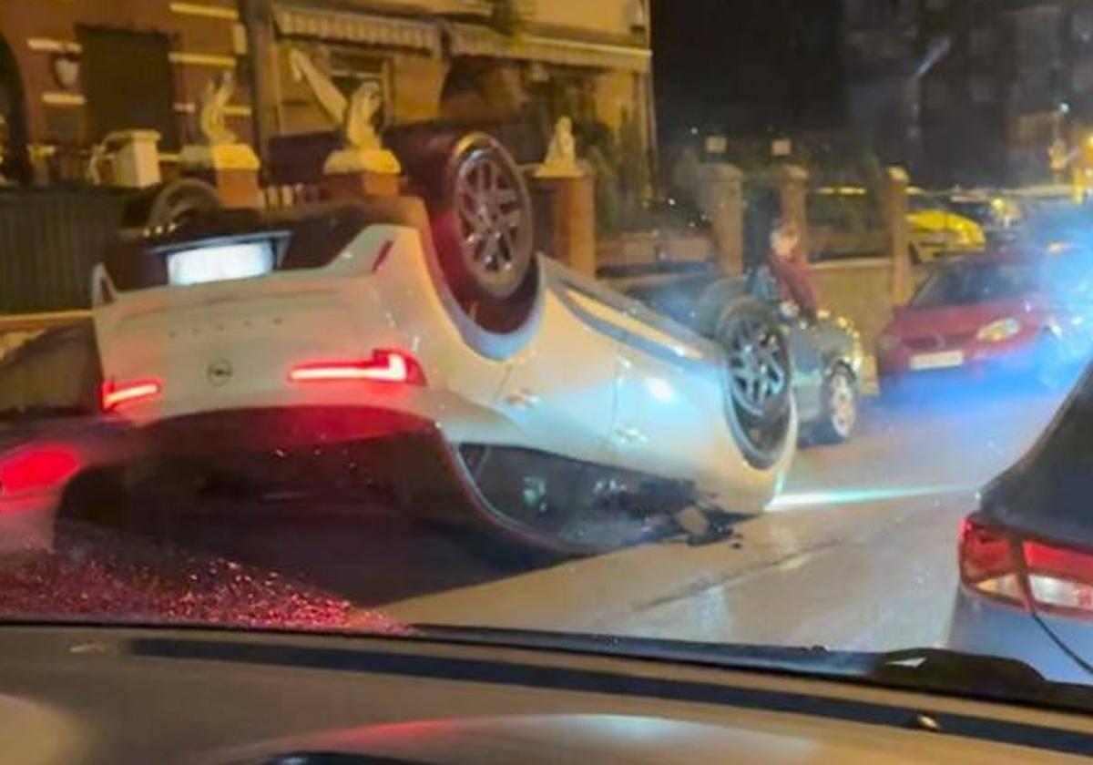 Imagen de archivo de un accidente en la calle San Francisco, Burgos.