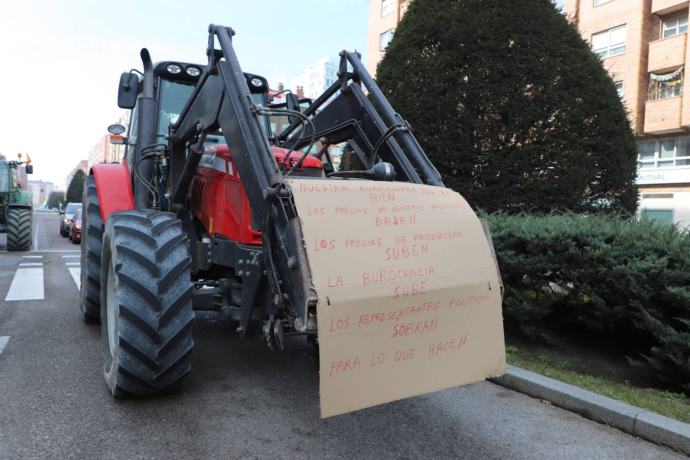 La tractorada en Burgos capital, en imágenes