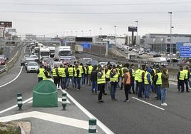 El segundo día de protestas con tractores en Burgos, en imágenes