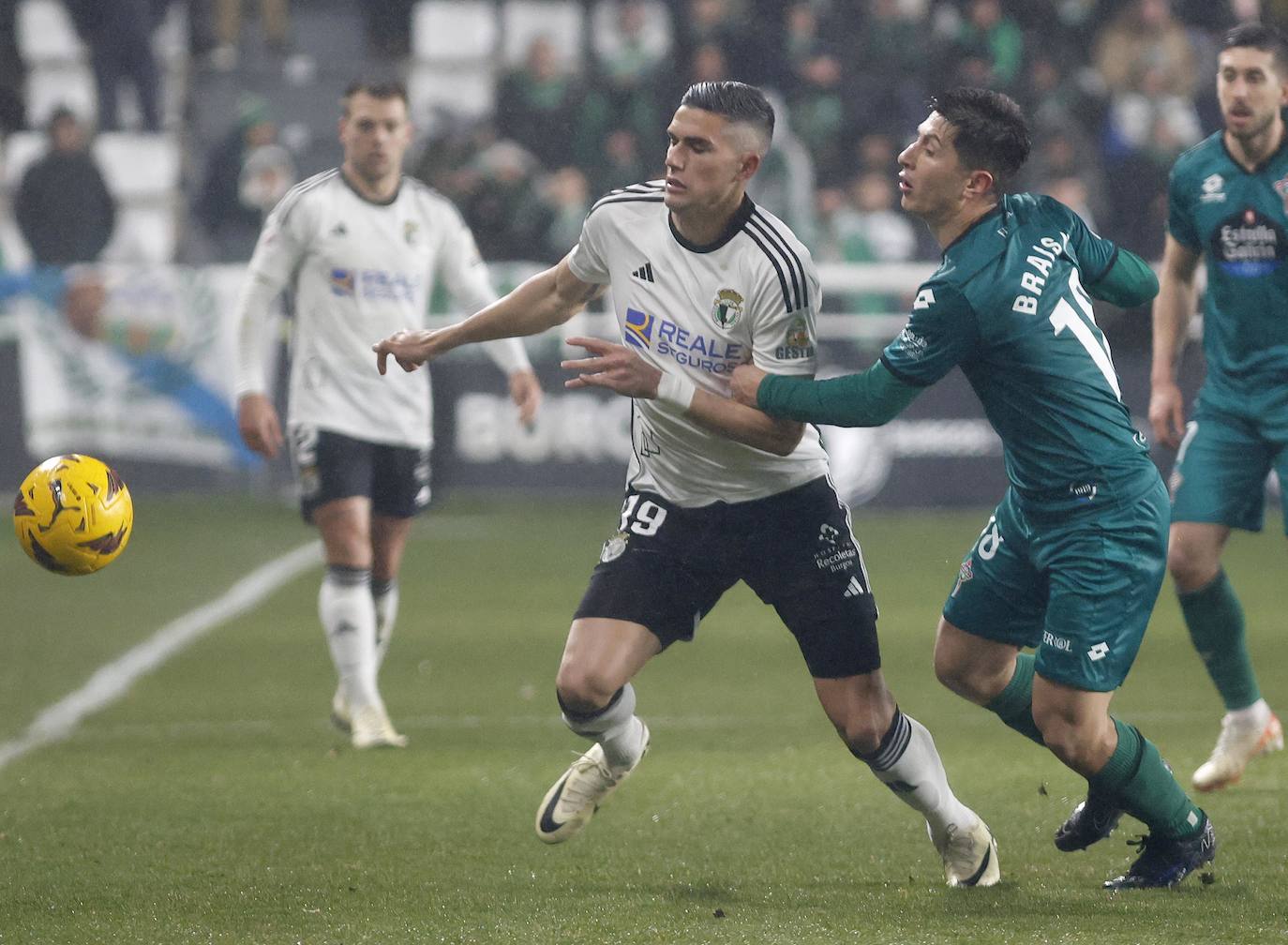 Victoria del Burgos CF ante el Racing de Ferrol