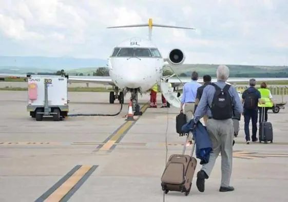 Imagen de archivo del aeropuerto de Burgos.