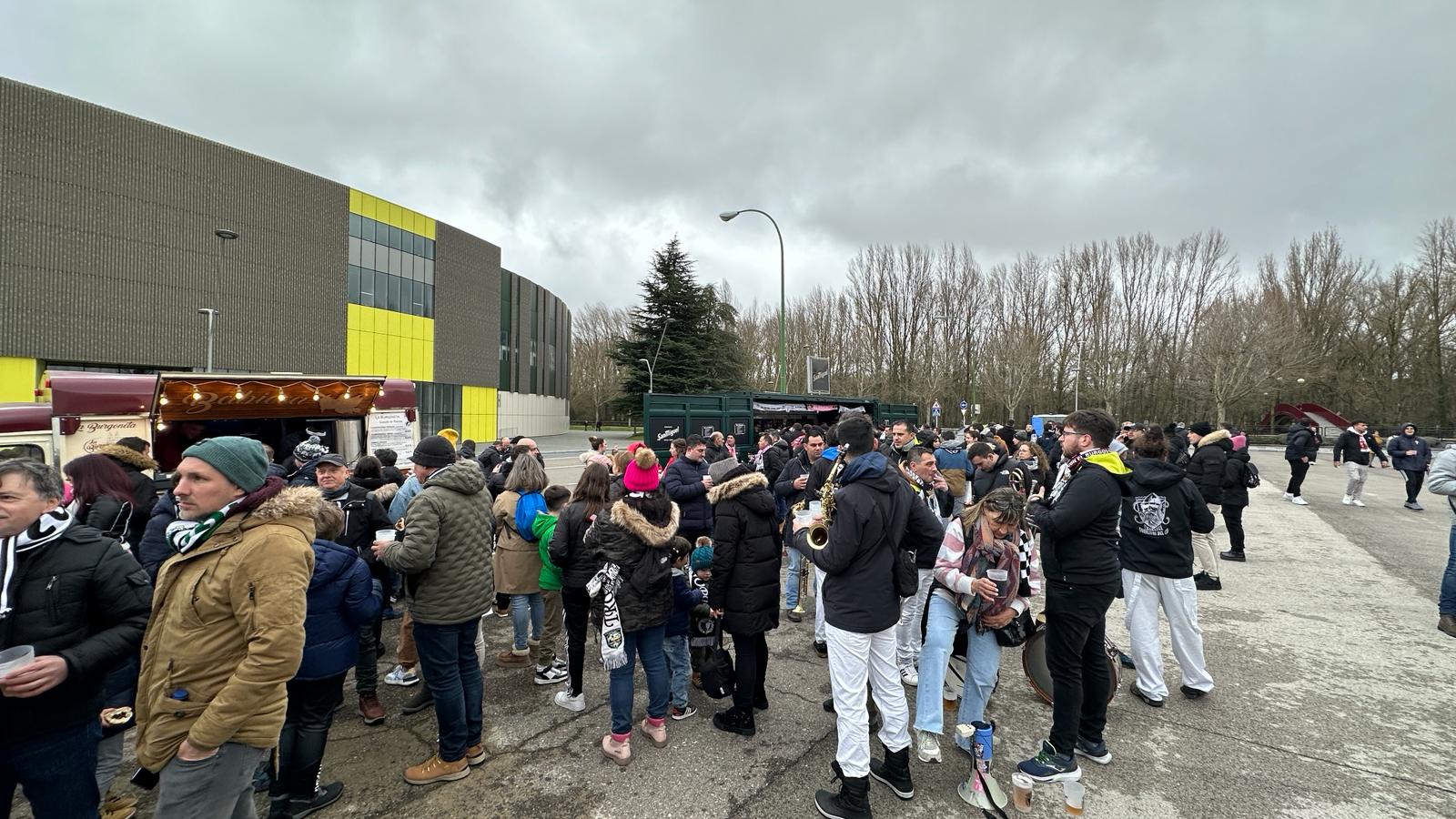 Imágenes de la fiesta previa al Burgos CF-Sporting