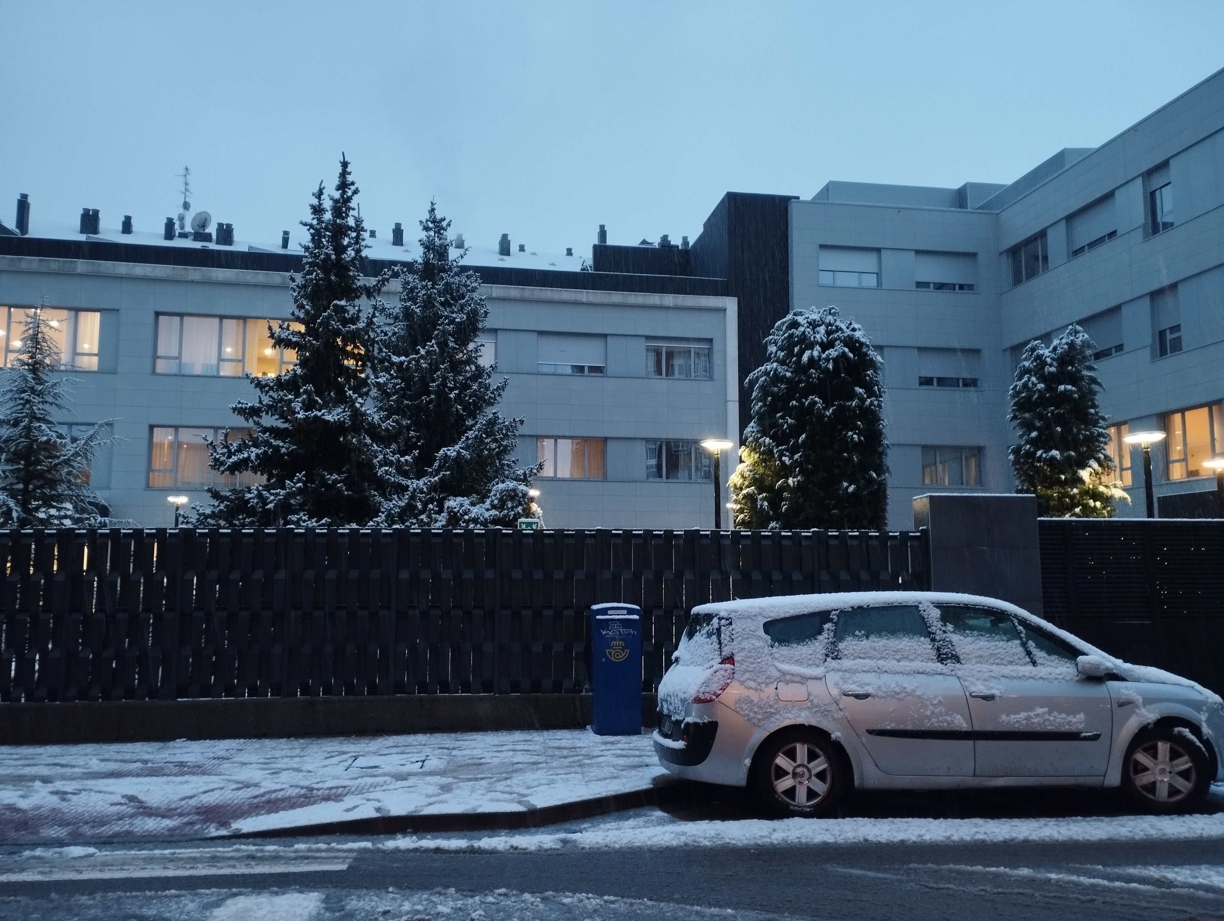 La nieve en Burgos, en imágenes