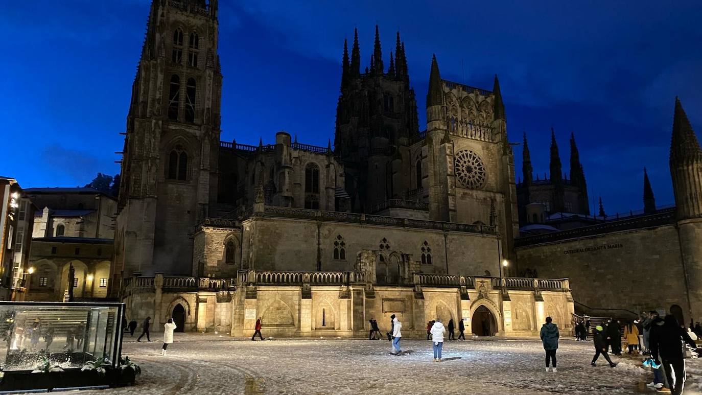 La nieve en Burgos, en imágenes