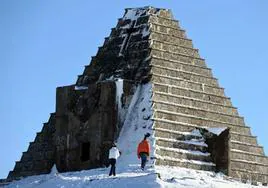 Pirámide de los italianos.