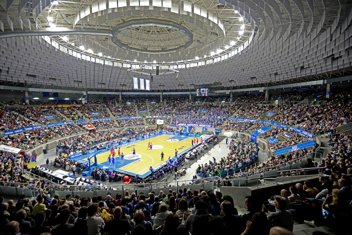 El derbi burgalés de baloncesto, en imágenes