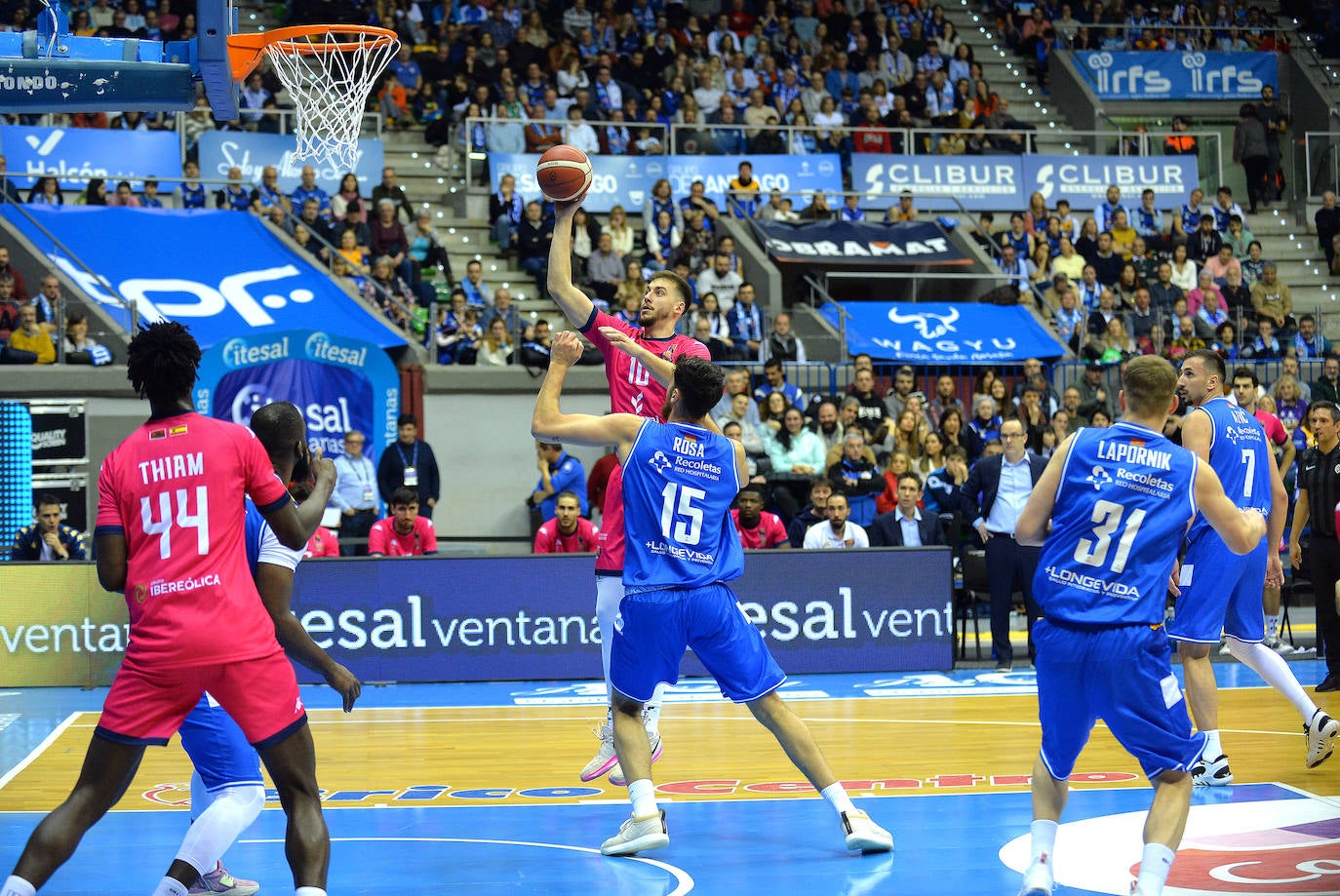 El derbi burgalés de baloncesto, en imágenes