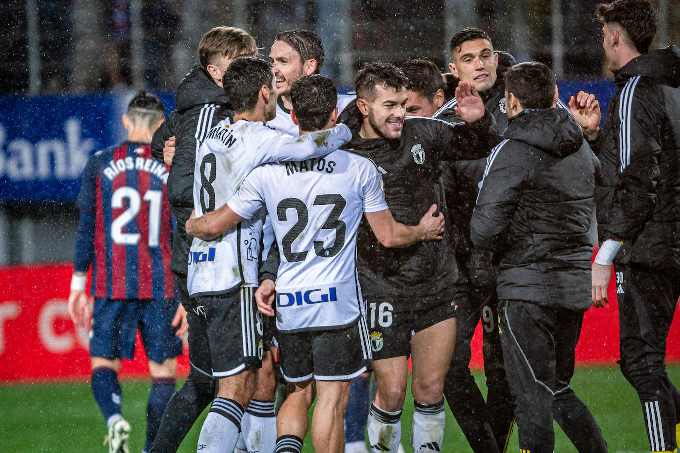 El partido SD Eibar - Burgos CF, en imágenes