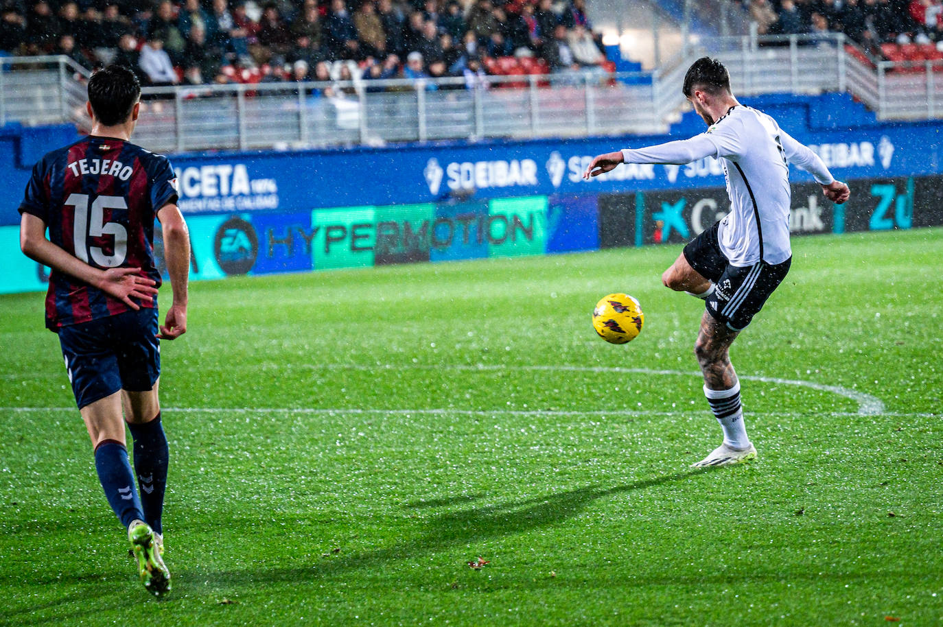 El partido SD Eibar - Burgos CF, en imágenes