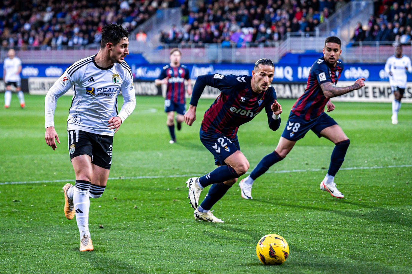 El partido SD Eibar - Burgos CF, en imágenes