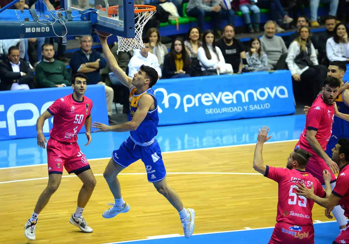 Imagen del derbi burgalés del pasado sábado en el Coliseum