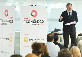 El analista y empresario, Ignacio Marco-Gardoqui, durante el Foro Económico de BURGOSconecta celebrado este lunes en Burgos