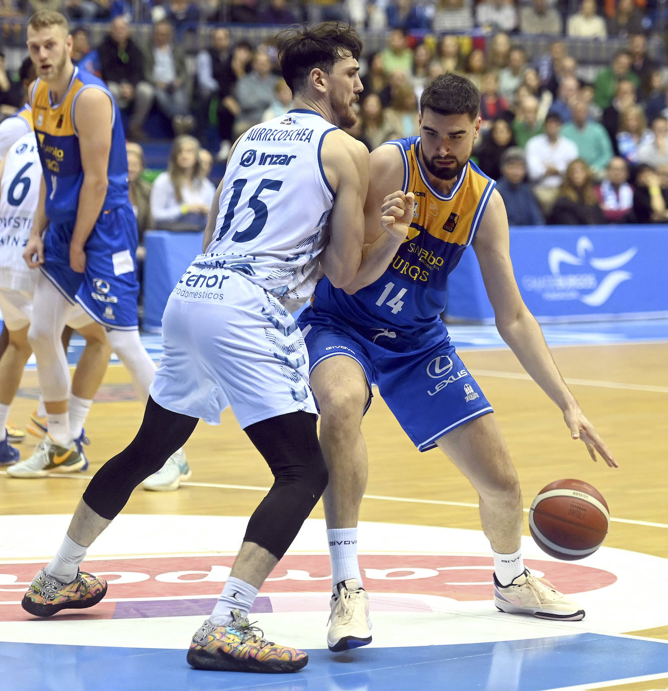 La victoria del San Pablo Burgos frente al Gipuzkoa Basket, en imágenes
