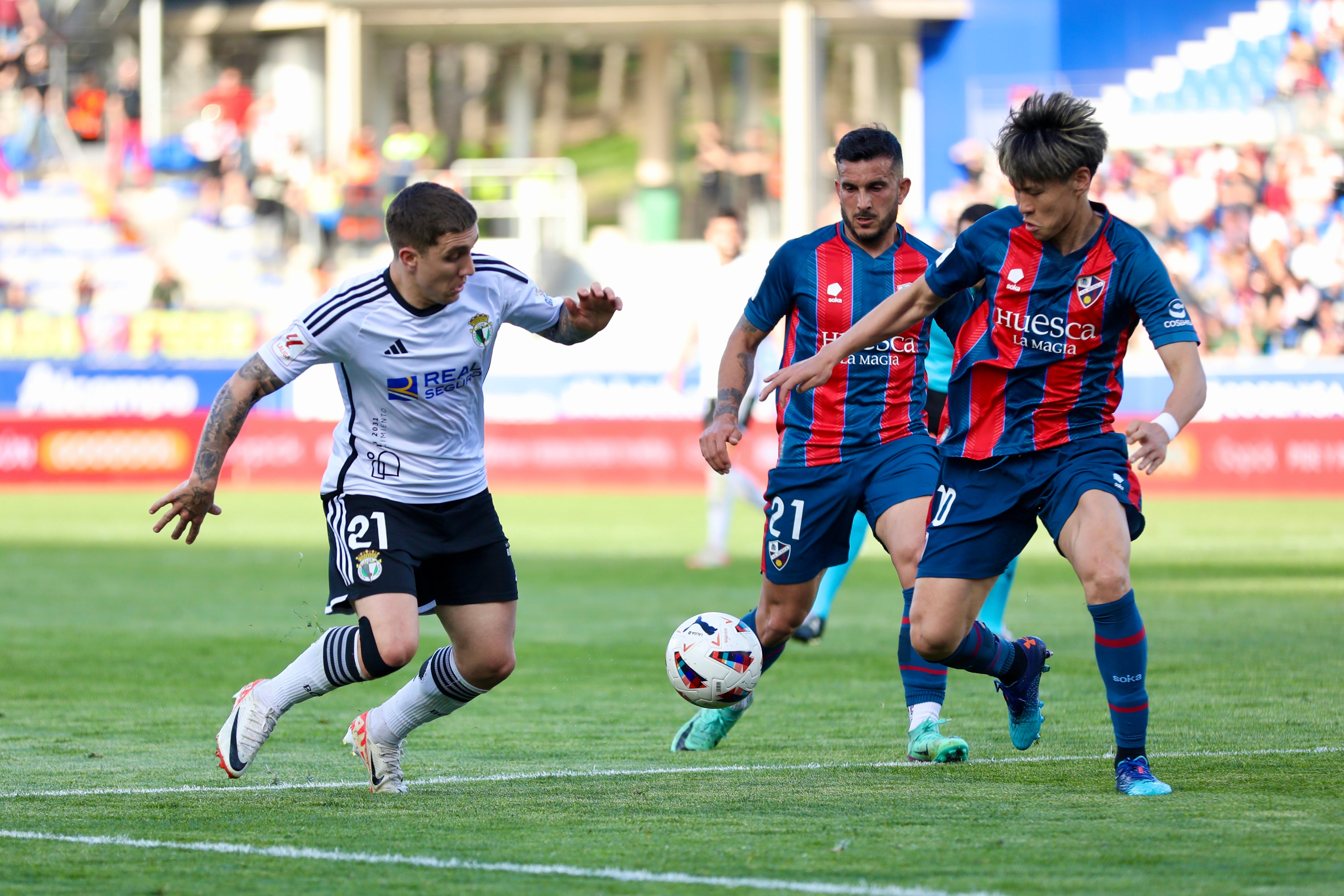 Así ha sido la derrota del Burgos CF ante la SD Huesca en imágenes