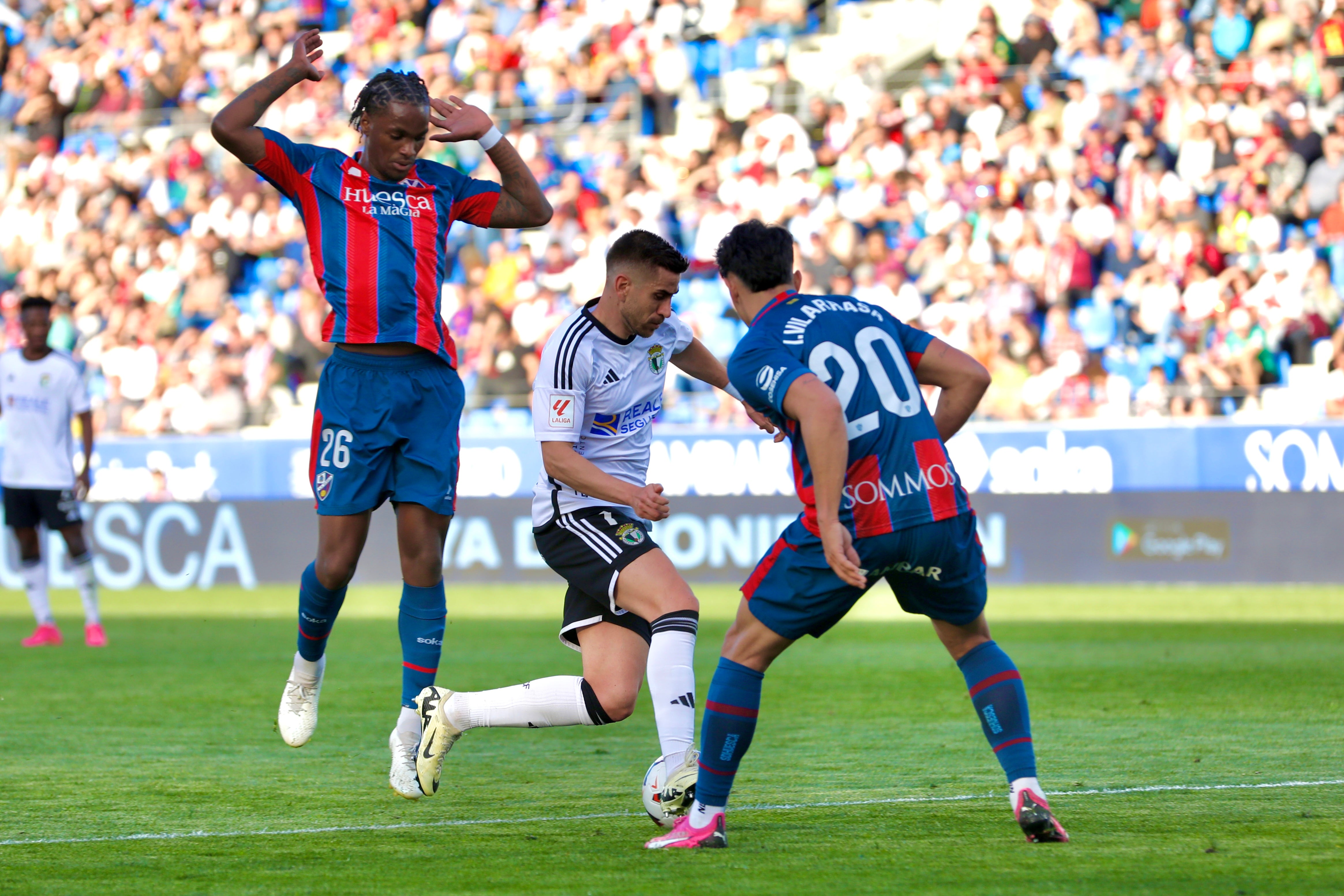 Así ha sido la derrota del Burgos CF ante la SD Huesca en imágenes