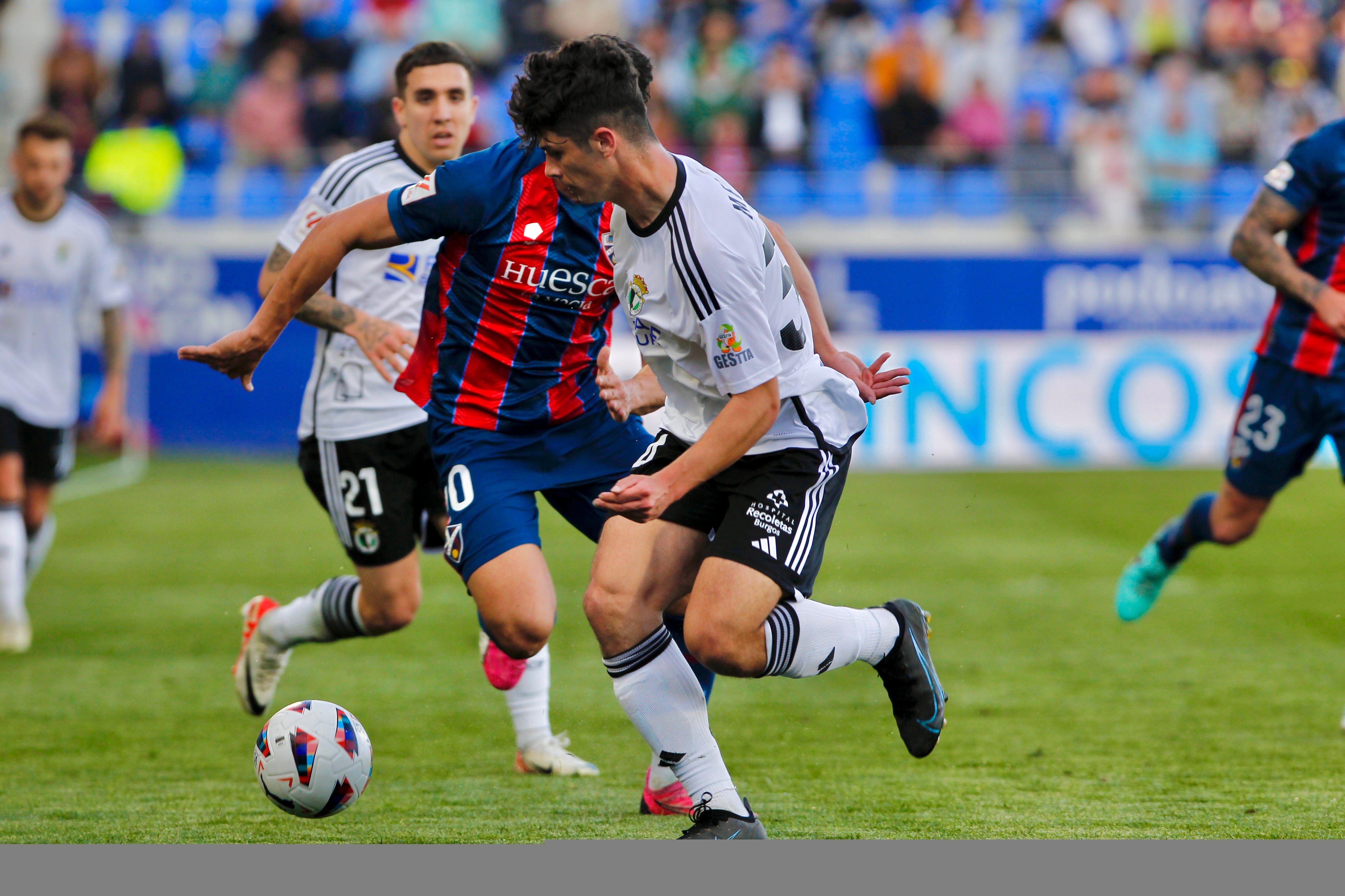 Así ha sido la derrota del Burgos CF ante la SD Huesca en imágenes