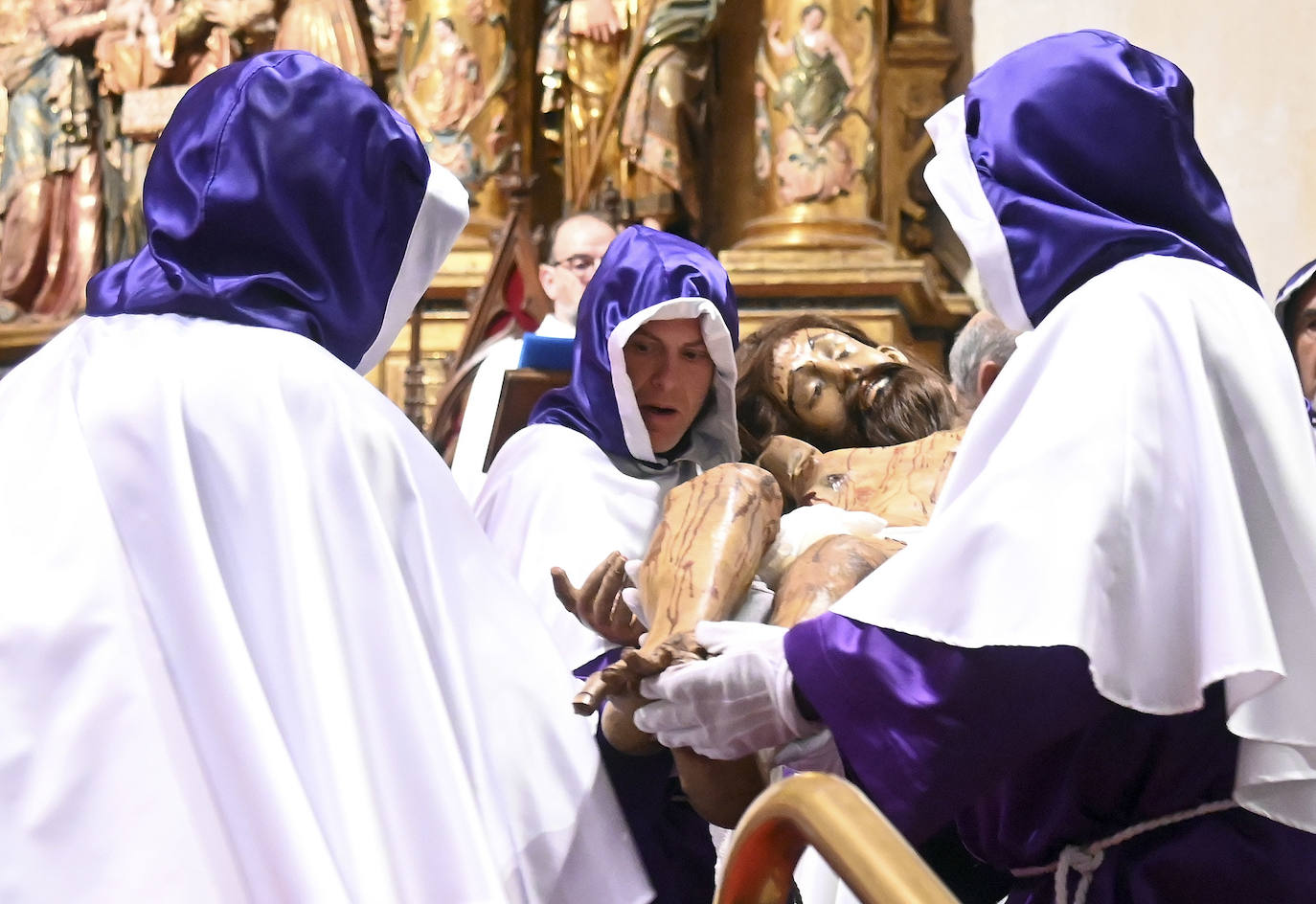 Así ha sido el Desenclavo dentro de la Catedral de Burgos