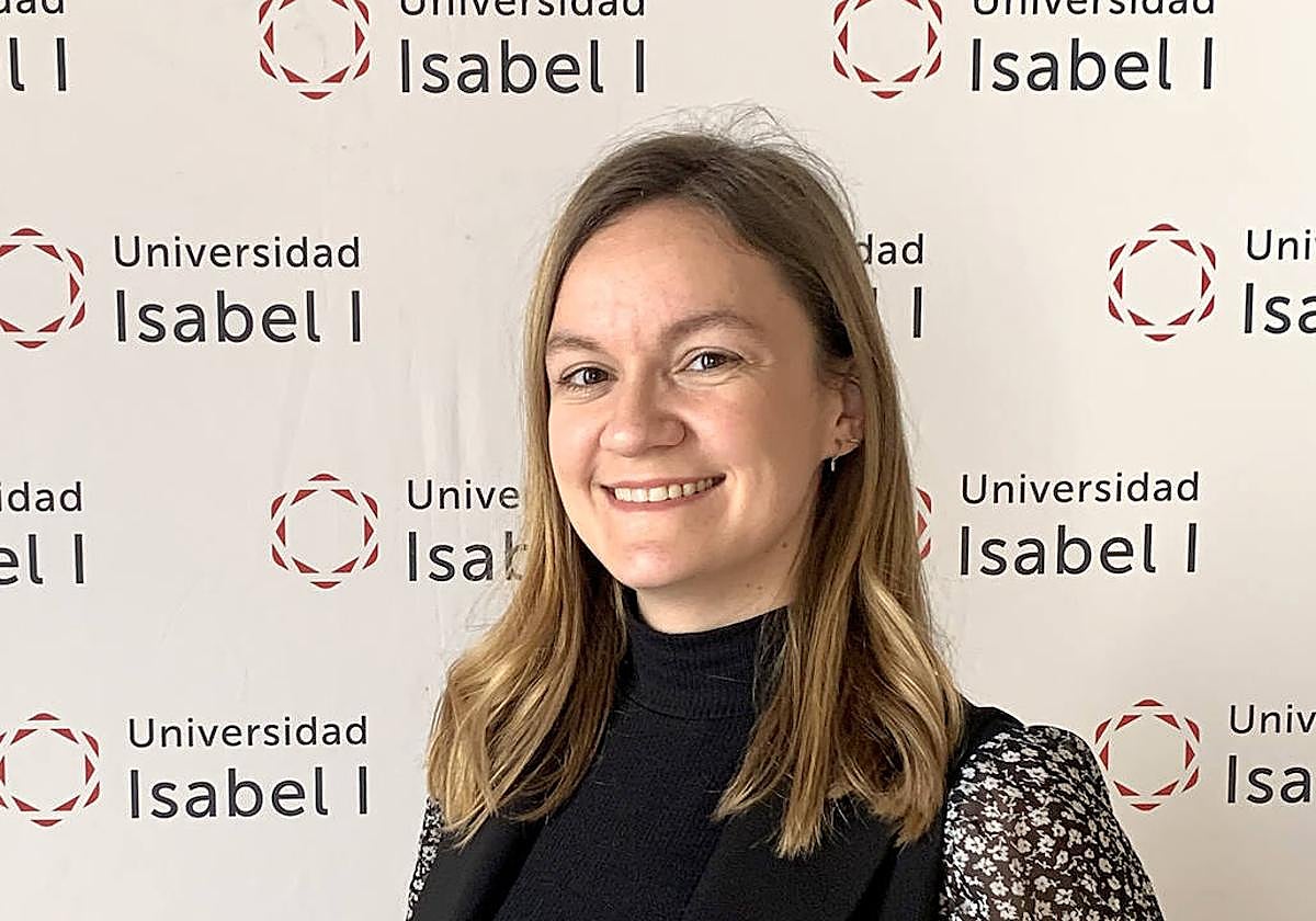 La docente e investigadora de la Facultad de Ciencias de la Salud de la Universidad Isabel I de Burgos María Eugenia Tapia Sanz.