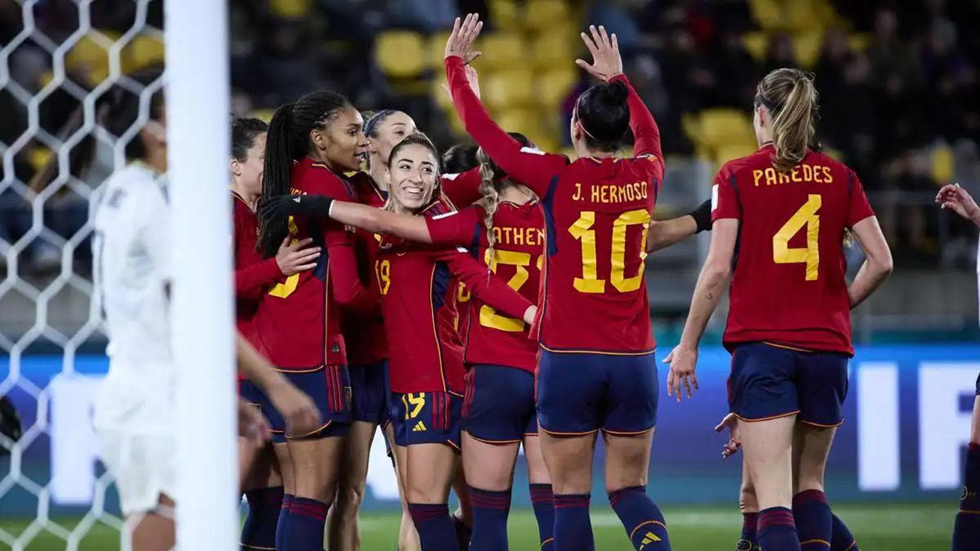 A la venta las entradas para ver a la Selección Femenina en Burgos |  BURGOSconecta